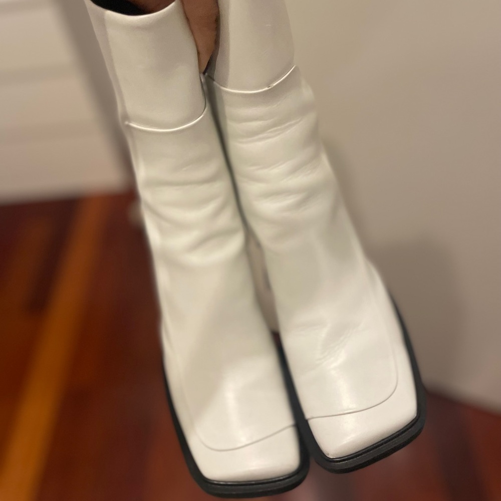 THE ROW WHITE BOOTS